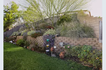 11669 Minckler Circle, Yucaipa, CA 92399 - Photo 10