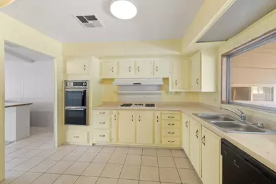73966 Zircon Circle W, Palm Desert, CA 92260 - Photo 10