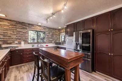 1320 E Big Bear Boulevard, Big Bear City, CA 92314 - Photo 10