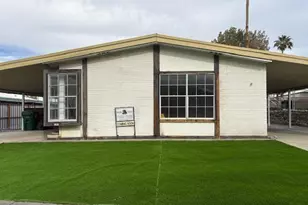 30 Diamond E Dr, Palm Desert, CA 92260 - Photo 1