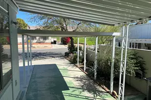 69300 Fairway Dr, Desert Hot Springs, CA 92241 - Photo 8