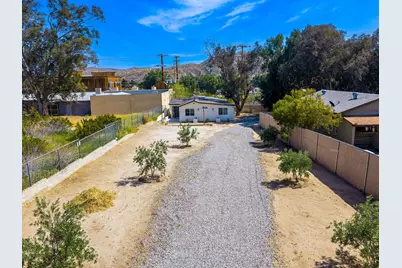 11229 San Jacinto Street, Morongo Valley, CA 92256 - Photo 24