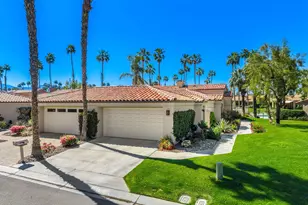 38819 Wisteria Dr, Palm Desert, CA 92211 - Photo 2