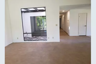 329 S Sierra Madre S, Palm Desert, CA 92260 - Photo 10