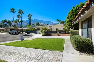 1374 E Madero Cir, Palm Springs, CA 92262 - Photo 6
