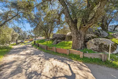 18565 Keyes Drive, Banning, CA 92220 - Photo 2