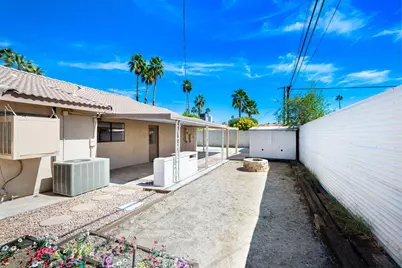 3933 E Calle San Antonio, Palm Springs, CA 92264 - Photo 48