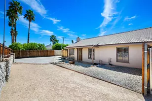 3933 E Calle San Antonio, Palm Springs, CA 92264 - Photo 6