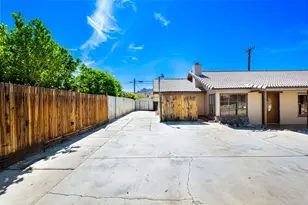 3933 E Calle San Antonio, Palm Springs, CA 92264 - Photo 4