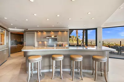 2400 Southridge Drive, Palm Springs, CA 92264 - Photo 12