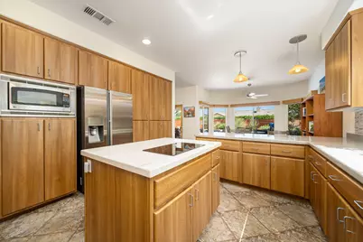 9 White Sun Way, Rancho Mirage, CA 92270 - Photo 16