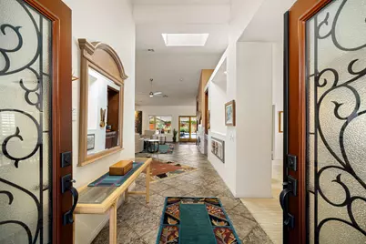 9 White Sun Way, Rancho Mirage, CA 92270 - Photo 8