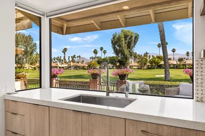 201 Las Lomas, Palm Desert, CA 92260 - Photo 16
