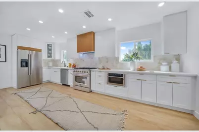 3181 Cadet Court, Los Angeles, CA 90068 - Photo 12