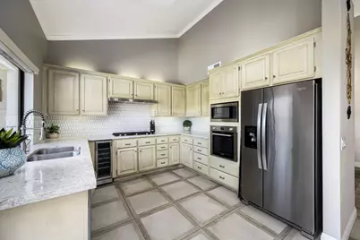 202 Green Mountain Drive, Palm Desert, CA 92211 - Photo 22