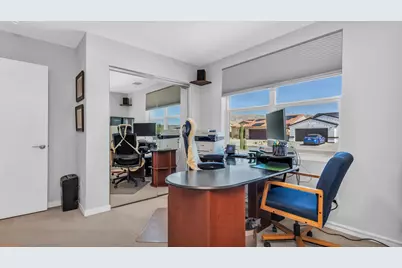 12523 Sylvanus Drive, Desert Hot Springs, CA 92240 - Photo 18