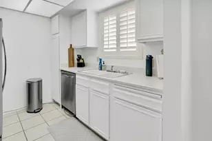 1050 E Ramon Road, Palm Springs, CA 92264 - Photo 8