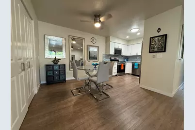 1221 Sunflower Lane, Palm Springs, CA 92262 - Photo 10