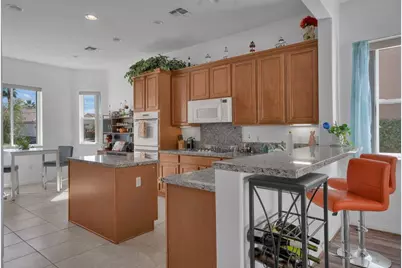 40043 Corte Los Orlanos, Indio, CA 92203 - Photo 10