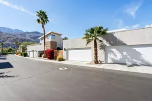 946 Oceo Cir S, Palm Springs, CA 92264 - Photo 50