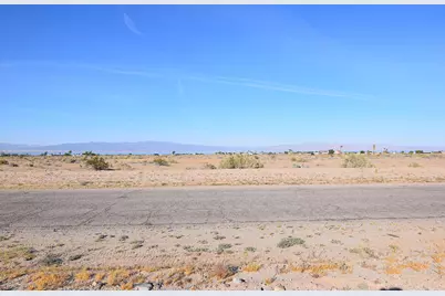 2571 Atlantic Boulevard, Thermal, CA 92274 - Photo 10