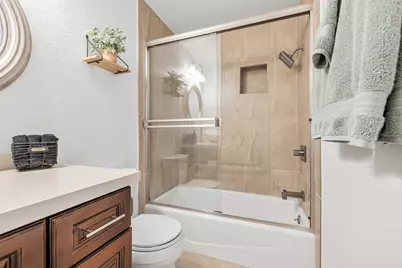 109 Torremolinos Drive, Rancho Mirage, CA 92270 - Photo 22