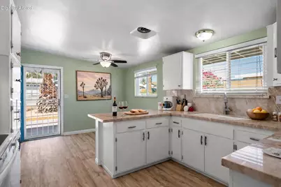 6069 Baileya Avenue, 29 Palms, CA 92277 - Photo 10