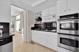 130 W Racquet Club Rd, Palm Springs, CA 92262 - Photo 16