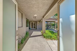 8 Dartmouth Dr, Rancho Mirage, CA 92270 - Photo 68