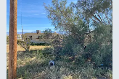 17651 Cattleman Road, Lucerne Valley, CA 92356 - Photo 8