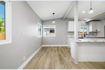 65860 Acoma Avenue, Desert Hot Springs, CA 92240 - Photo 12