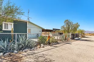 2577 Dalton Dr, Thermal, CA 92274 - Photo 2