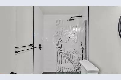 9180 Warwick Drive, Desert Hot Springs, CA 92240 - Photo 24