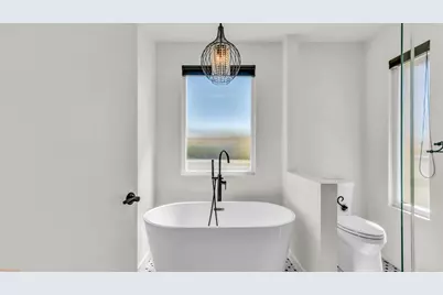 9180 Warwick Drive, Desert Hot Springs, CA 92240 - Photo 20