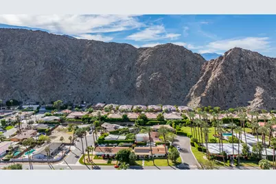 46555 Cameo Palms Drive, La Quinta, CA 92253 - Photo 36