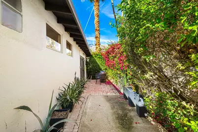 1090 S Calle De Maria, Palm Springs, CA 92264 - Photo 44