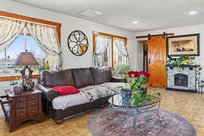 1588 Old Woman Springs Road, Yucca Valley, CA 92284 - Photo 12