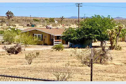 1588 Old Woman Springs Road, Yucca Valley, CA 92284 - Photo 2