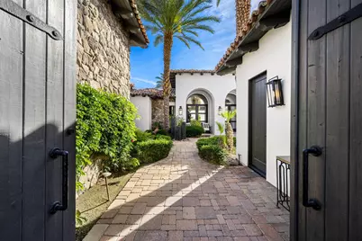 78233 Birkdale Court, La Quinta, CA 92253 - Photo 4