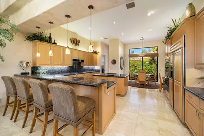 137 Waterford Circle, Rancho Mirage, CA 92270 - Photo 38