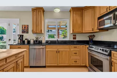 3175 E Loma Vista Circle, Palm Springs, CA 92264 - Photo 8