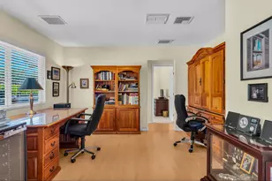 3175 E Loma Vista Cir, Palm Springs, CA 92264 - Photo 14