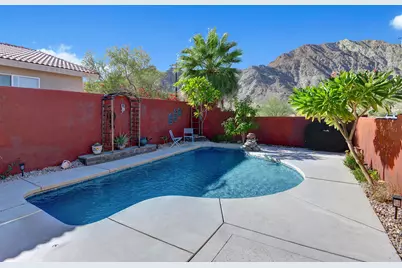 53210 Avenida Madero, La Quinta, CA 92253 - Photo 4