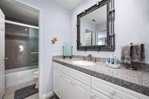 117 Avellino Cir, Palm Desert, CA 92211 - Photo 32