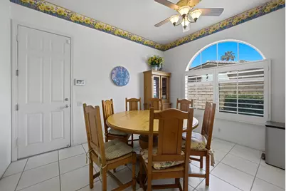 133 Vista Royale, Palm Desert, CA 92260 - Photo 18