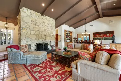 77175 Avenida Arteaga, La Quinta, CA 92253 - Photo 6