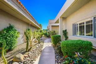 55 Colonial Dr, Rancho Mirage, CA 92270 - Photo 4