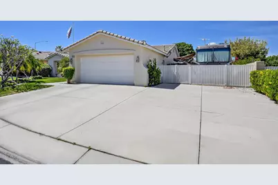 48431 Panorama Avenue, Indio, CA 92201 - Photo 8