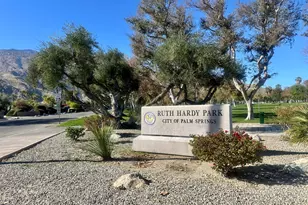 291 E Mel Ave E, Palm Springs, CA 92262 - Photo 36