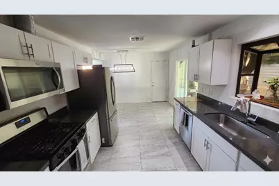 15405 Avenida Mirola, Desert Hot Springs, CA 92240 - Photo 22